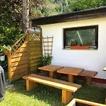 Karwendel-lodge Апартаменты Шарниц