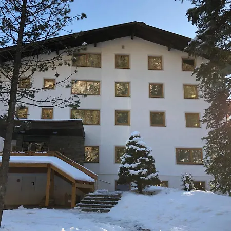 Karwendel-lodge * Scharnitz